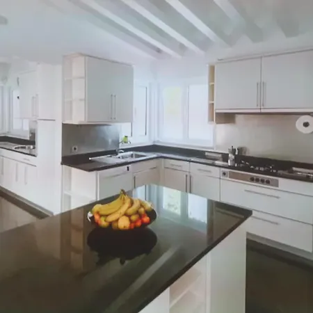 Stunning Villa In The Heart Of The Algarve Villa
